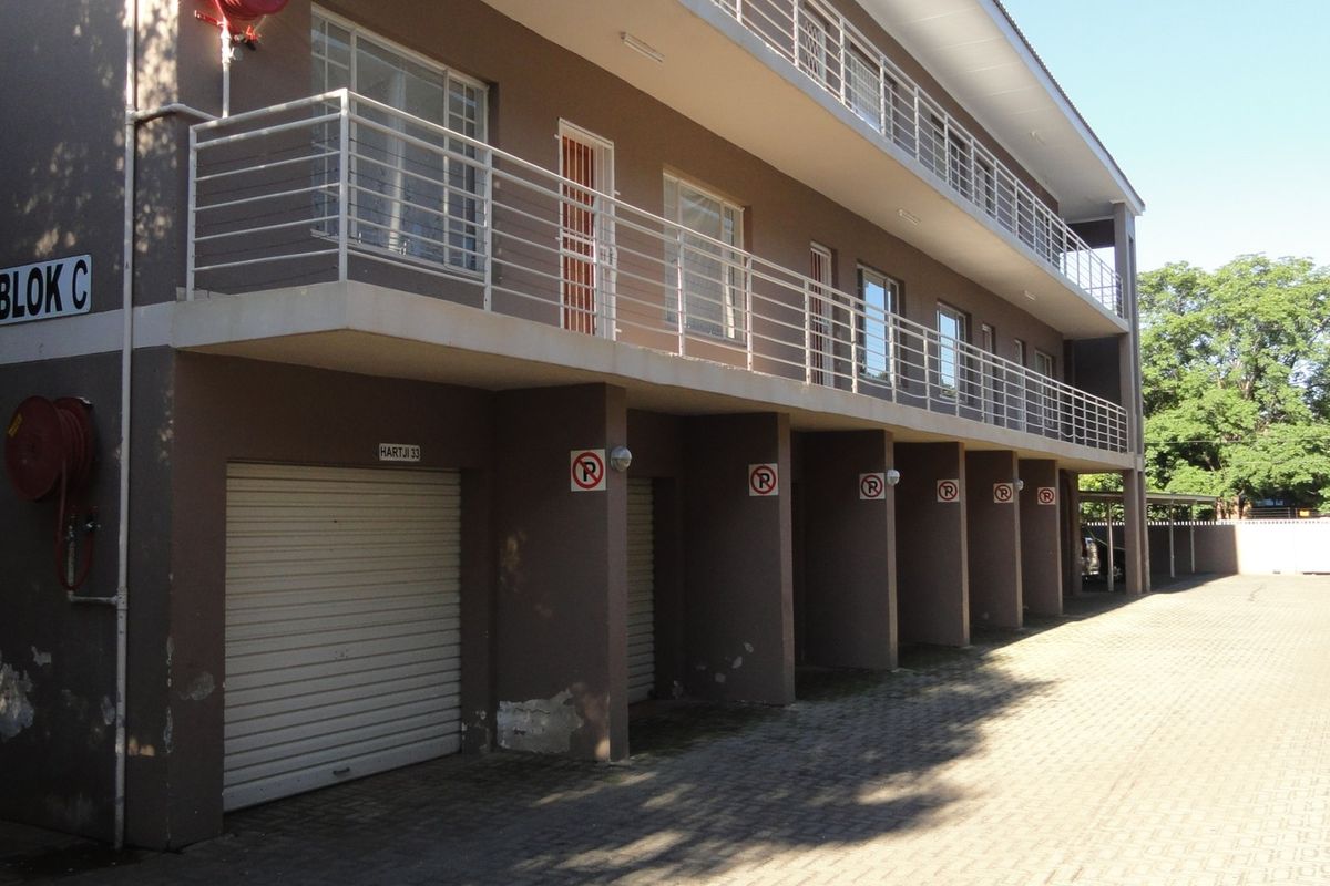 Beautiful one-bedroom flat – Potchefstroom – For Sale - Photo 3