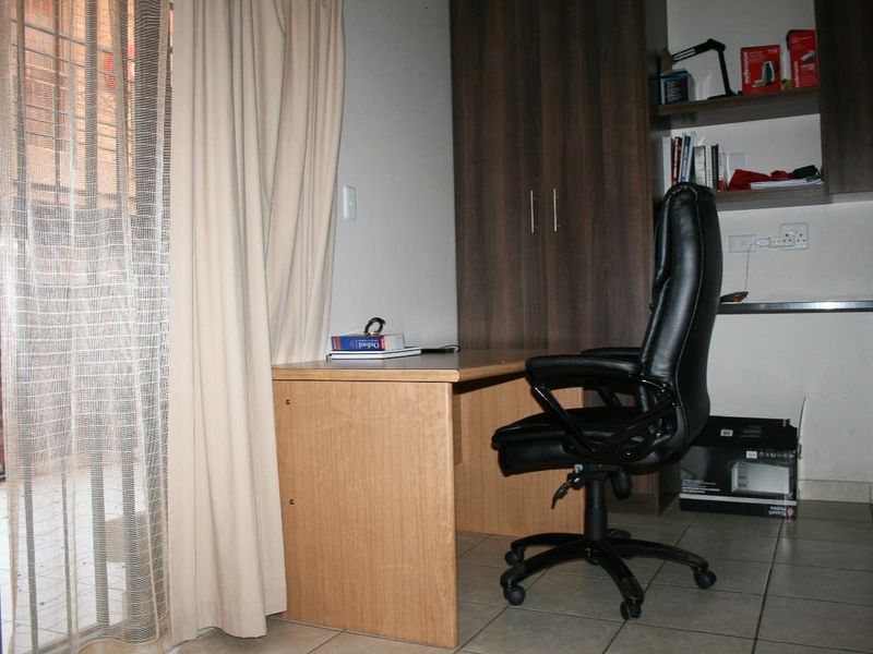 Spacious and modern apartment - Photo 5