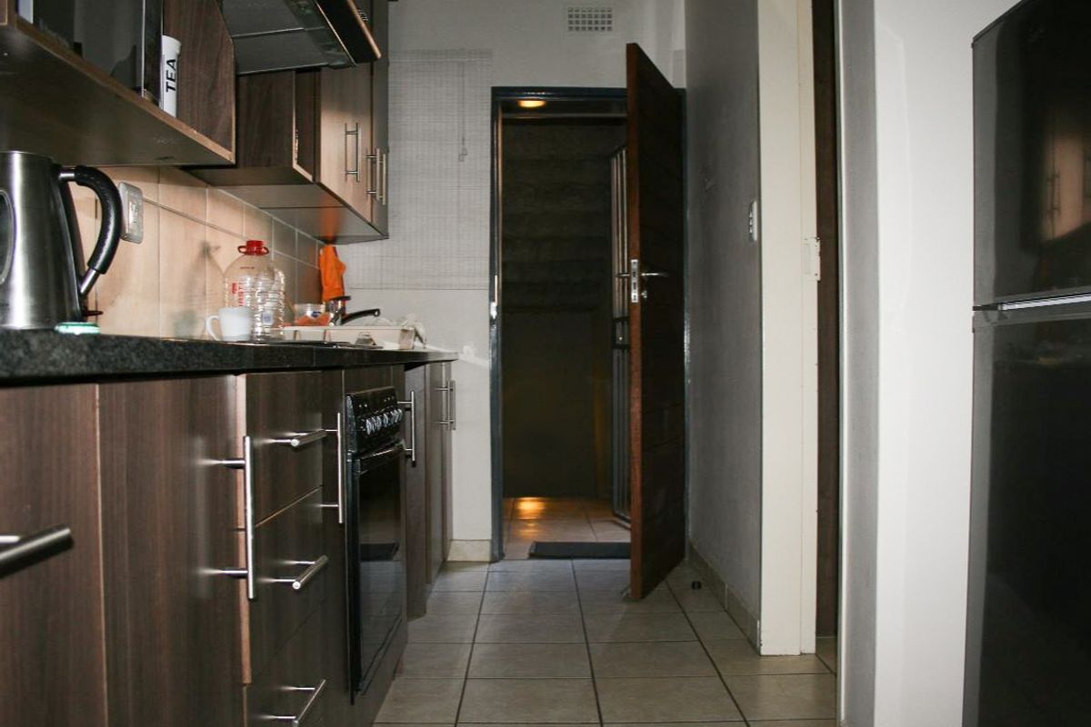 Spacious and modern apartment - Photo 4