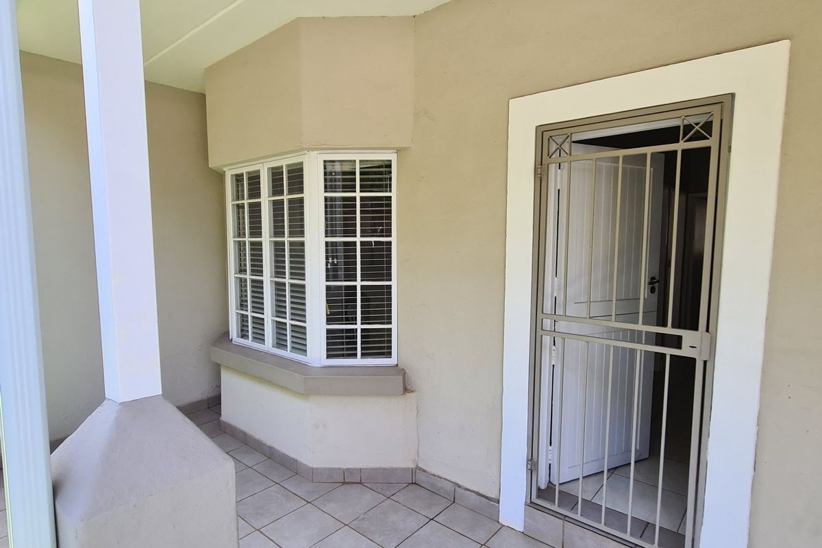Spacious Two-Bedroom Apartment– Potchefstroom – For Sale - Photo 2