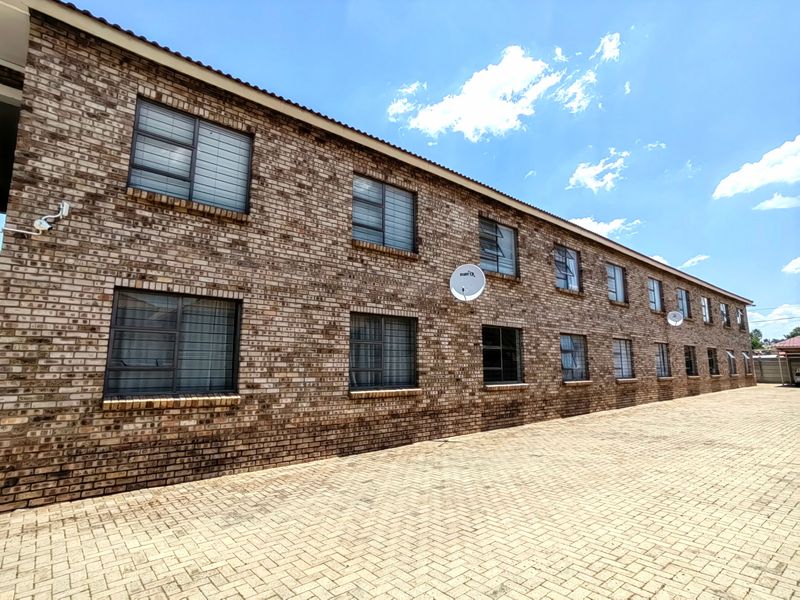 Great investment opportunity! - Photo 2