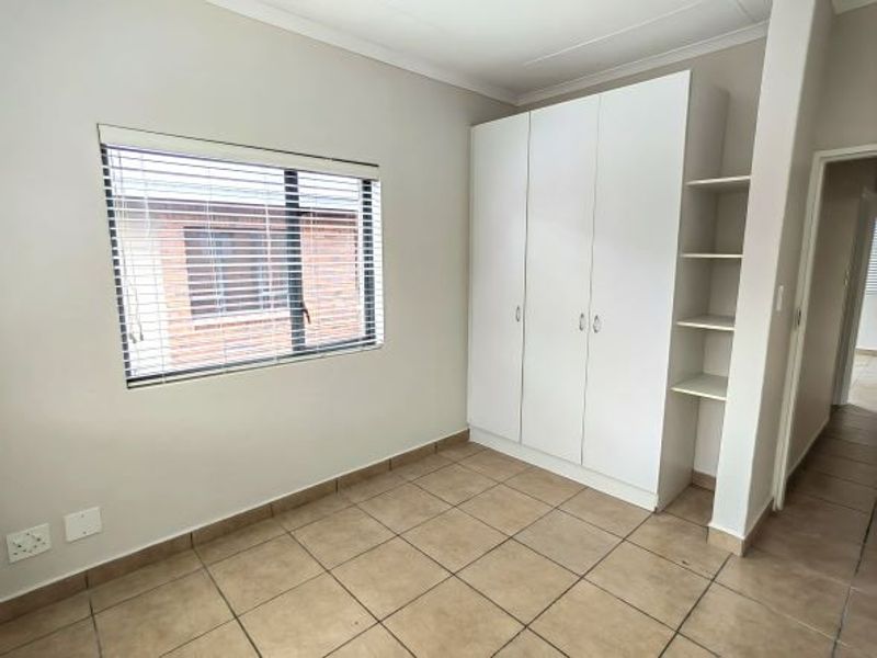 Modern 2 bedroom apartment near the North West University - Photo 8