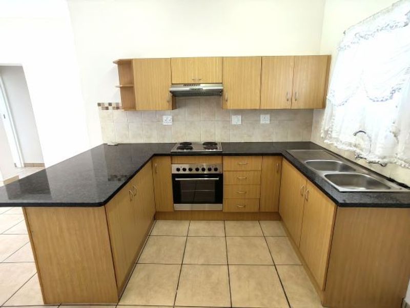 Modern 2 bedroom apartment near the North West University - Photo 3