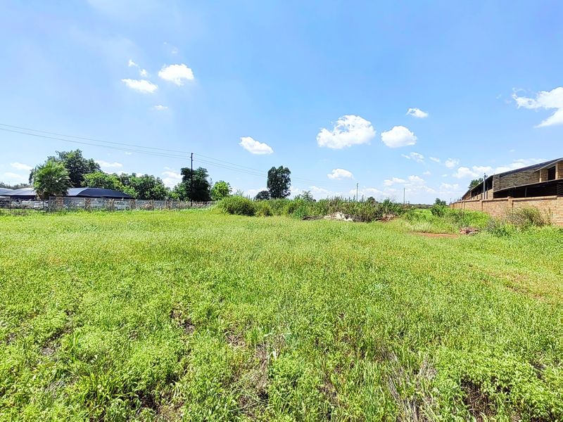 Development land! - Photo 3