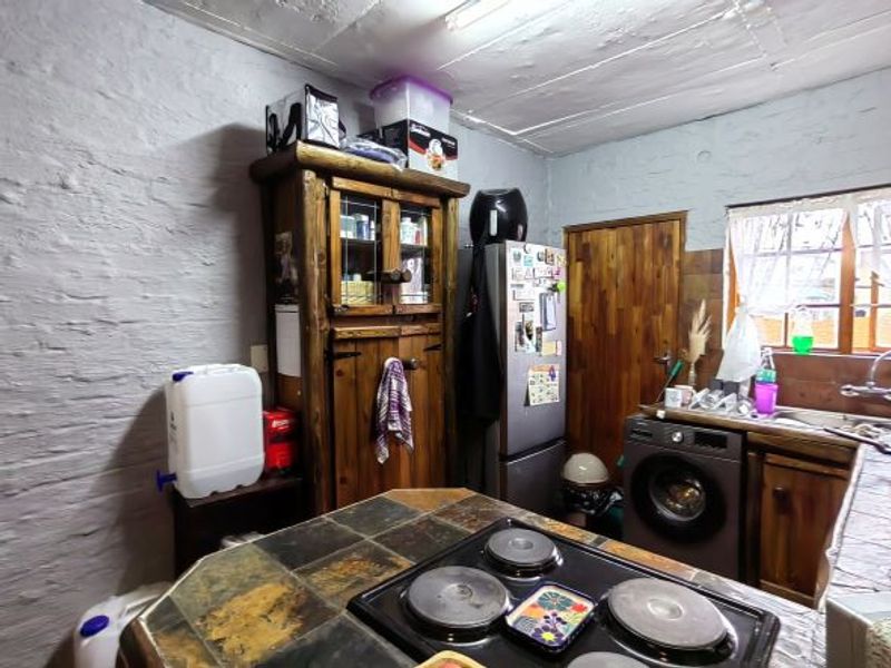 Stylish 2 Bedroom Apartment in Kannoniers Park - Photo 7