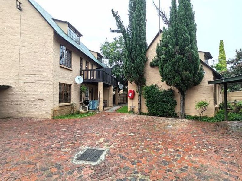 Stylish 2 Bedroom Apartment in Kannoniers Park - Photo 2