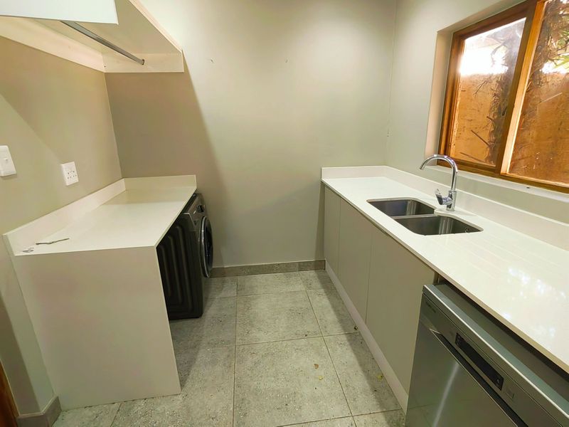 Modern Townhouse close to the NWU - Photo 7