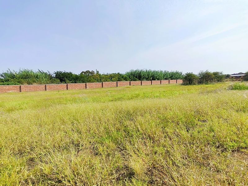 Hillside Estate! - Photo 3