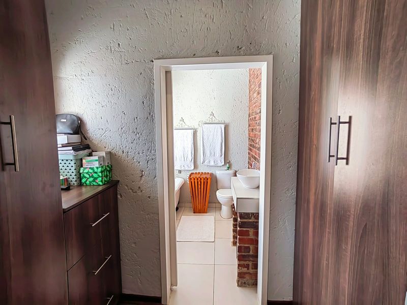 Modern Townhouse in Ballie Park - Photo 9