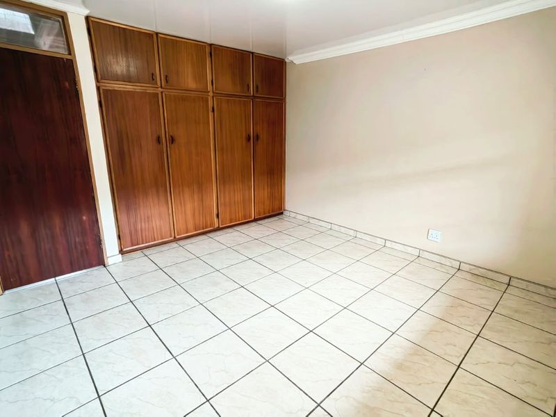 Lock up and Go! - Photo 10