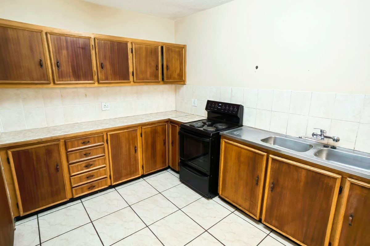 Lock up and Go! - Photo 2