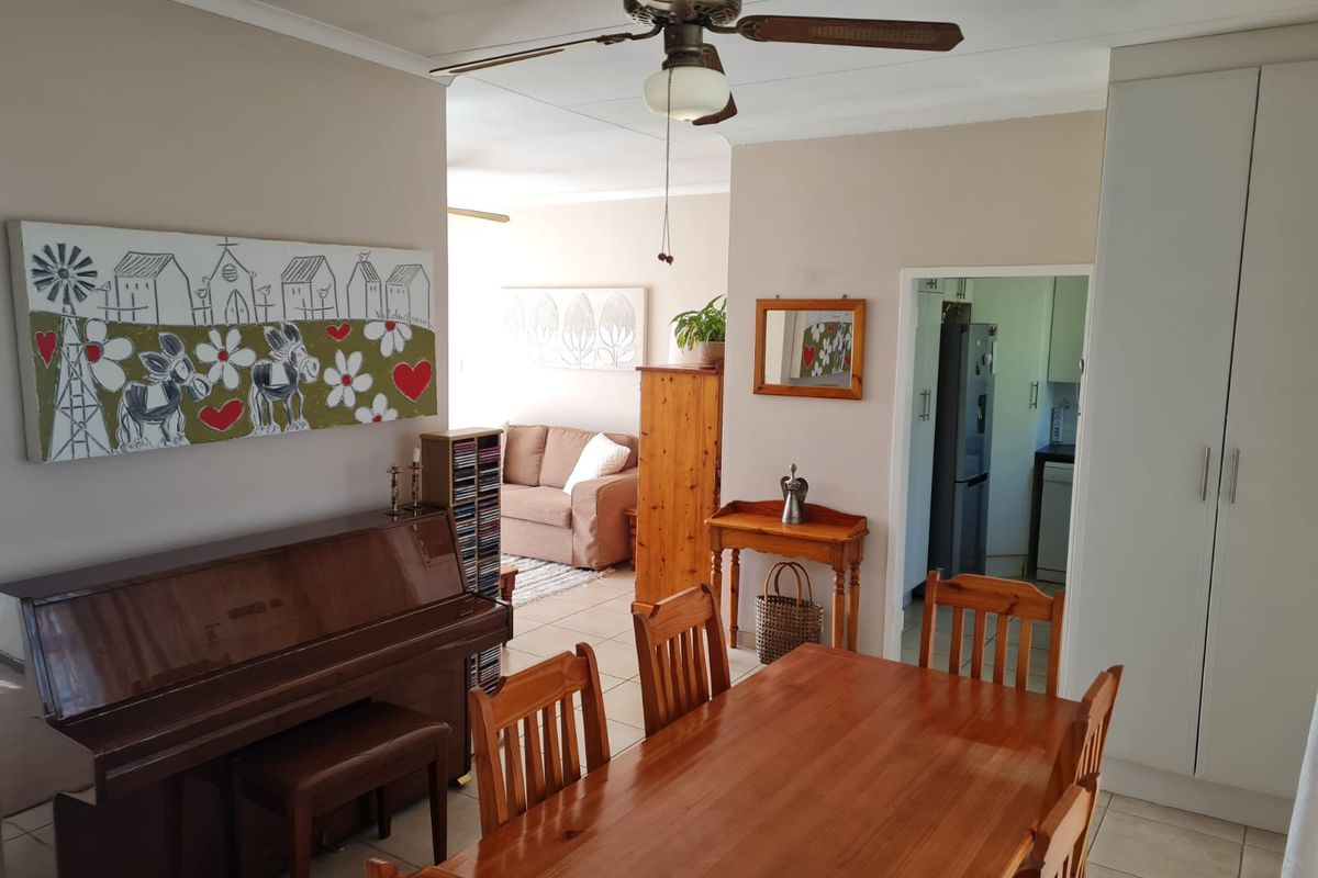 Spacious 2 Bedroom Apartment - Photo 5