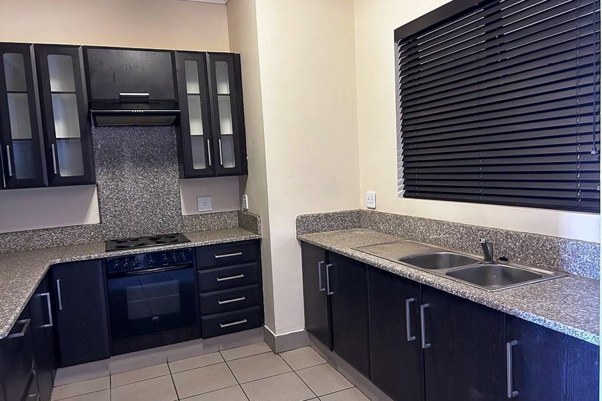 Contemporary design and abundance of light - Photo 2