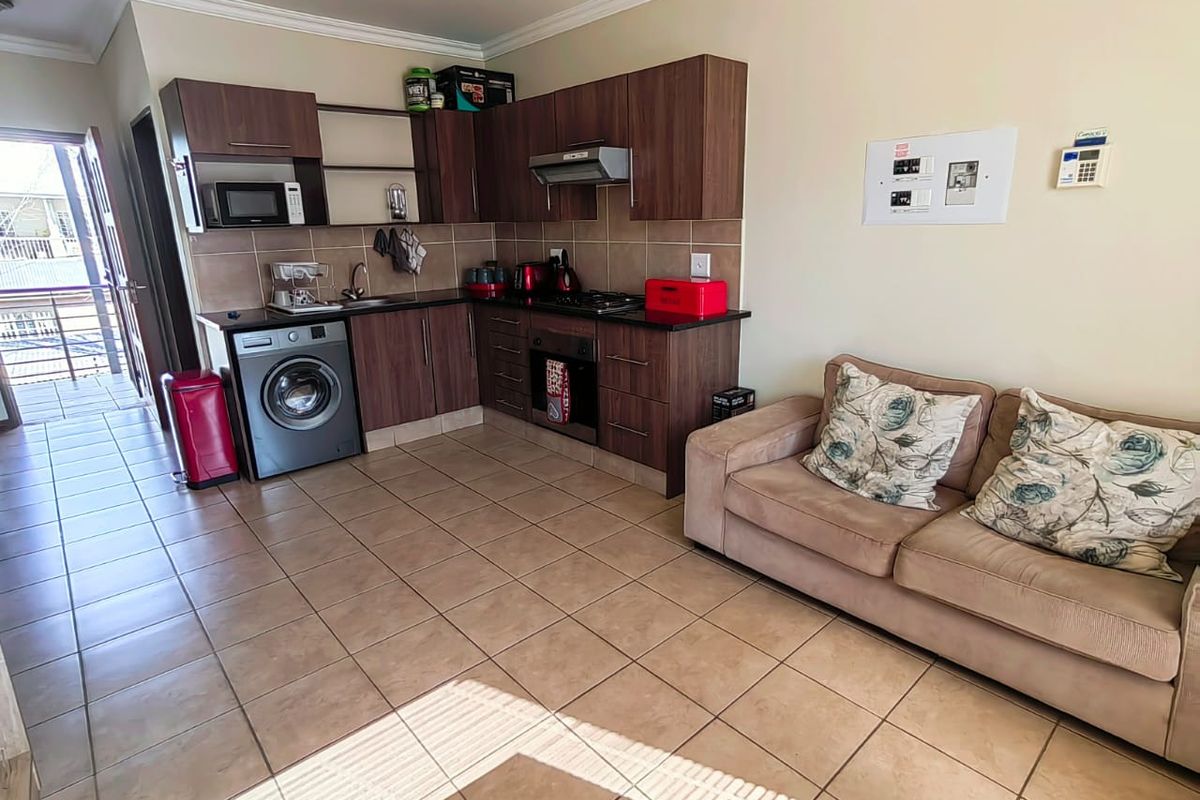 Modern Apartment close to the NWU! - Photo 5
