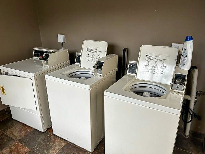 Apartment designed to maximize space efficiency - Photo 5