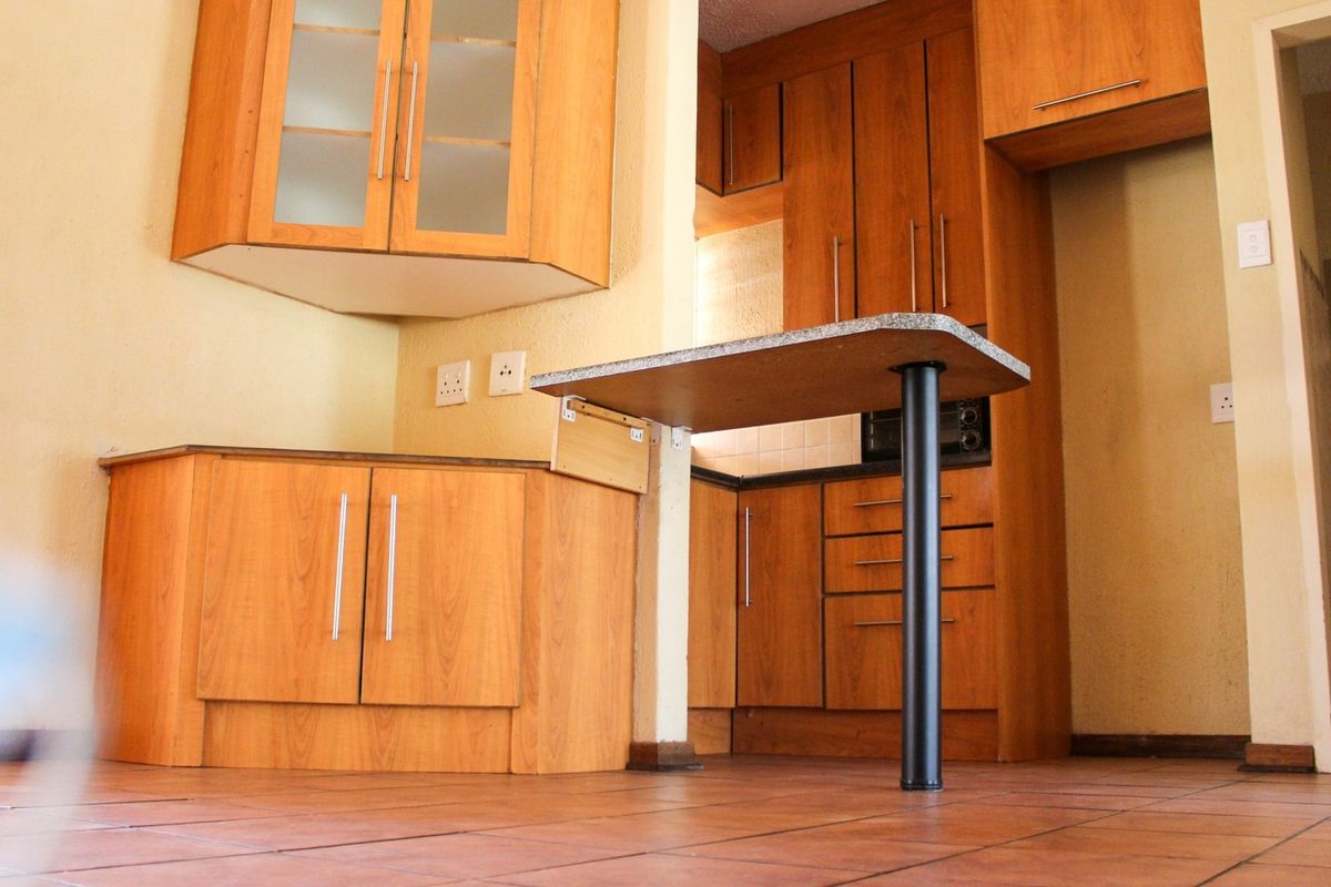 Comfortable and secure living - Photo 3