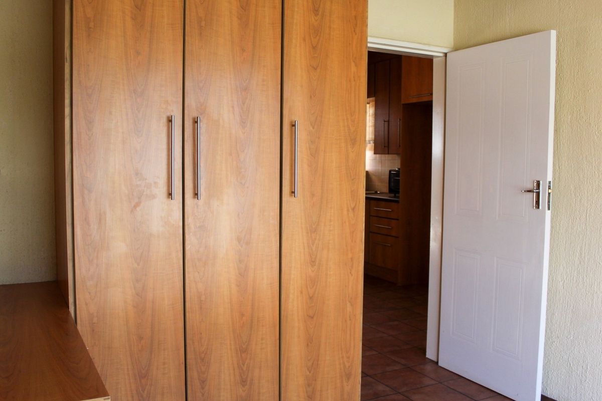 Comfortable and secure living - Photo 5