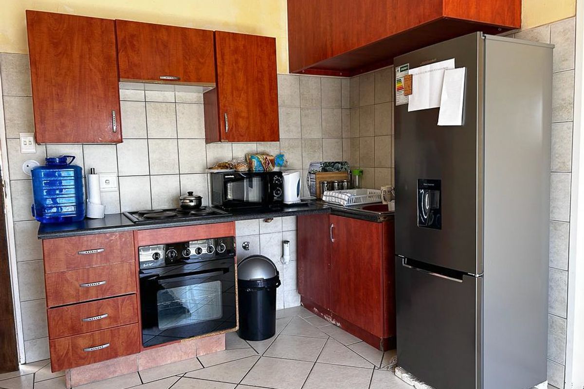 Spacious and modern apartment - Photo 2