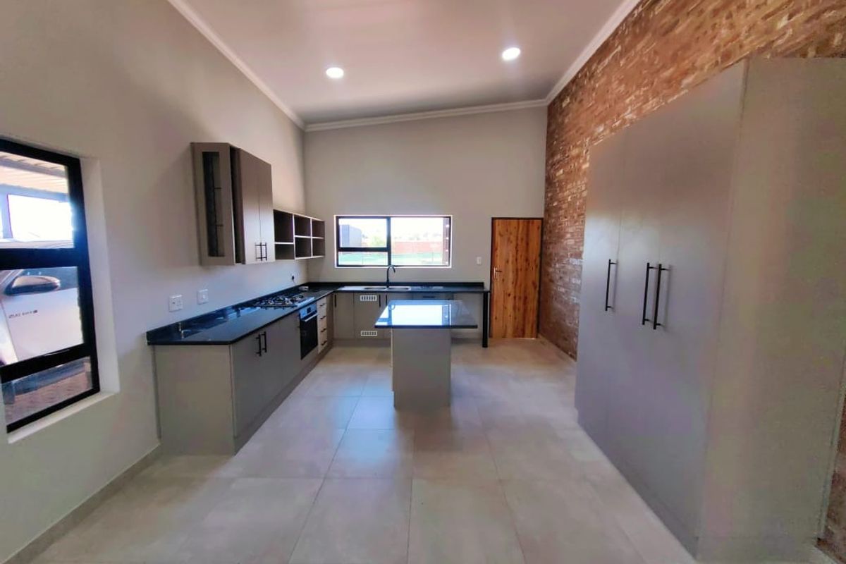 Live the Dream! - Photo 4