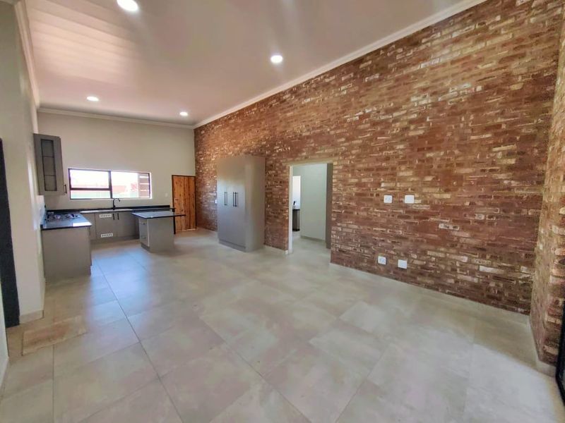 Live the Dream! - Photo 2