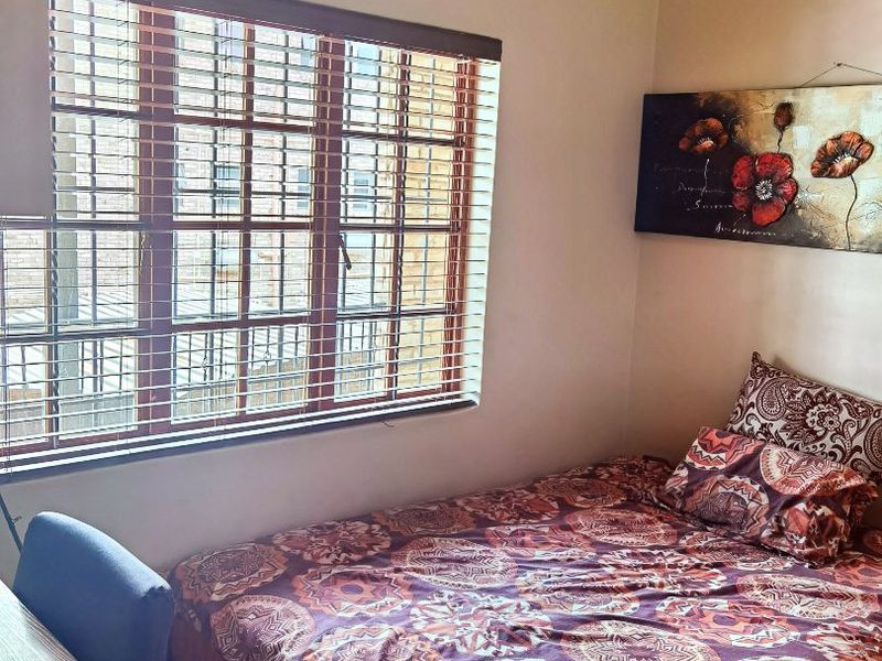 Spacious apartment - conveniently located - Photo 10