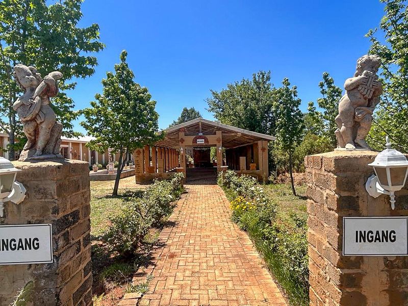 Amazing property with unique opportunities - Photo 5