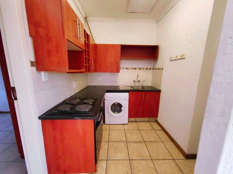 Walking Distance from the NWU! - Photo 5