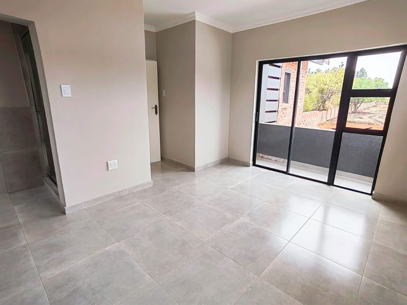 Brand New Development in Van Der Hoff Park! - Photo 8