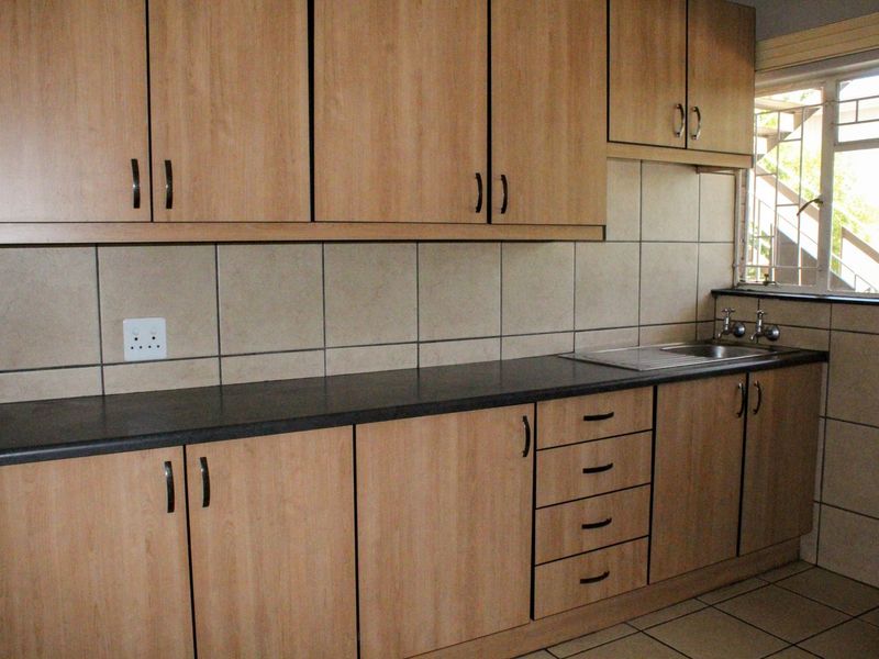 Secure apartment in Baillie Park - Photo 5