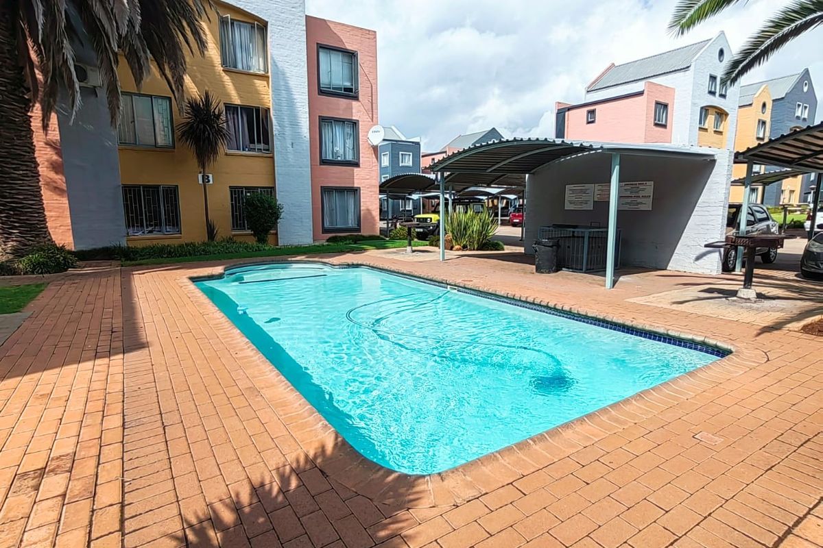 Walking Distance from the NWU! - Photo 2