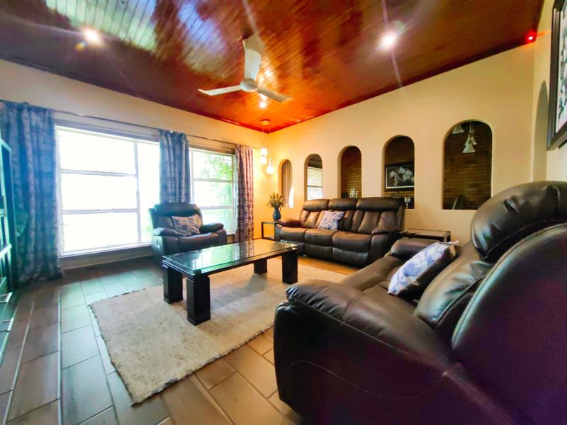 Modern Living Farm! - Photo 5