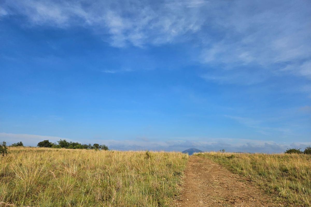 Discover the magic of this breathtaking property firsthand! - Photo 5