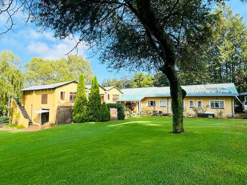 Discover the magic of this breathtaking property firsthand! - Photo 2