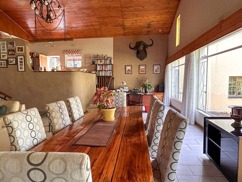 Discover the magic of this breathtaking property firsthand! - Photo 10