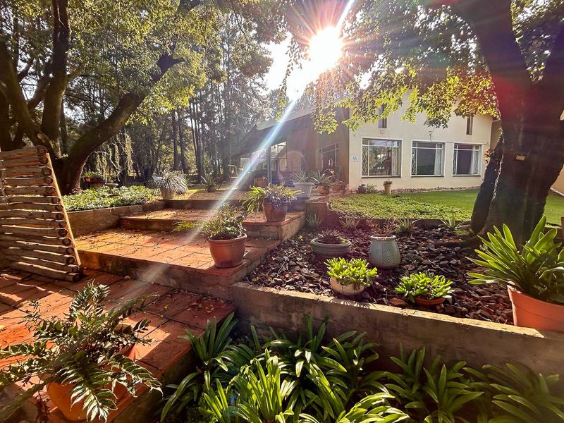 Discover the magic of this breathtaking property firsthand! - Photo 6