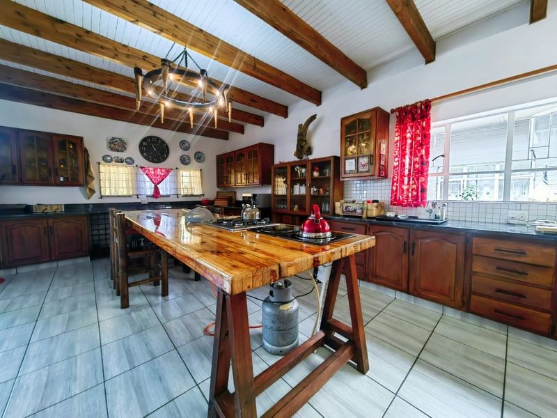 Family Home with a 2 Bedroom Flat in Miederpark! - Photo 8