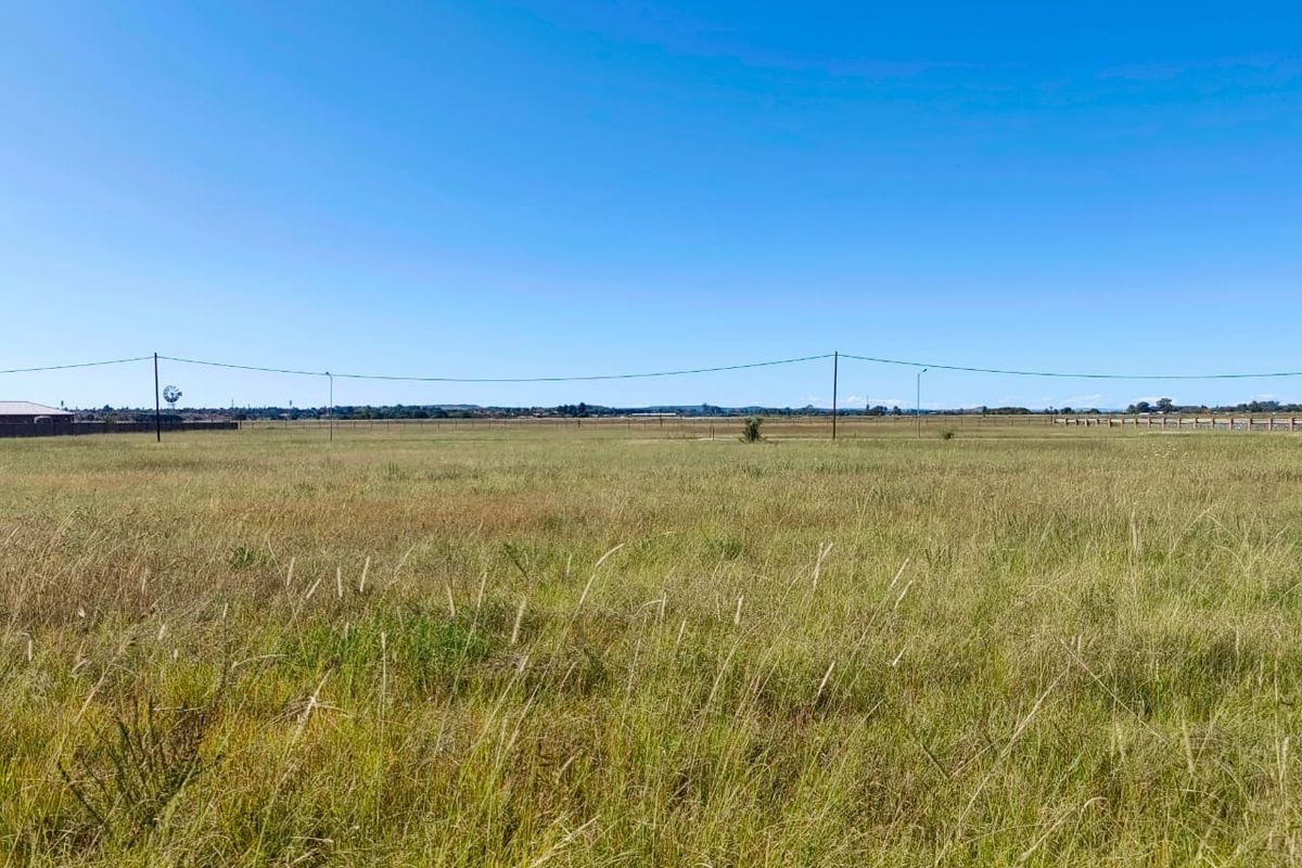 Large Stand in Ailanto Country Estate! - Photo 2