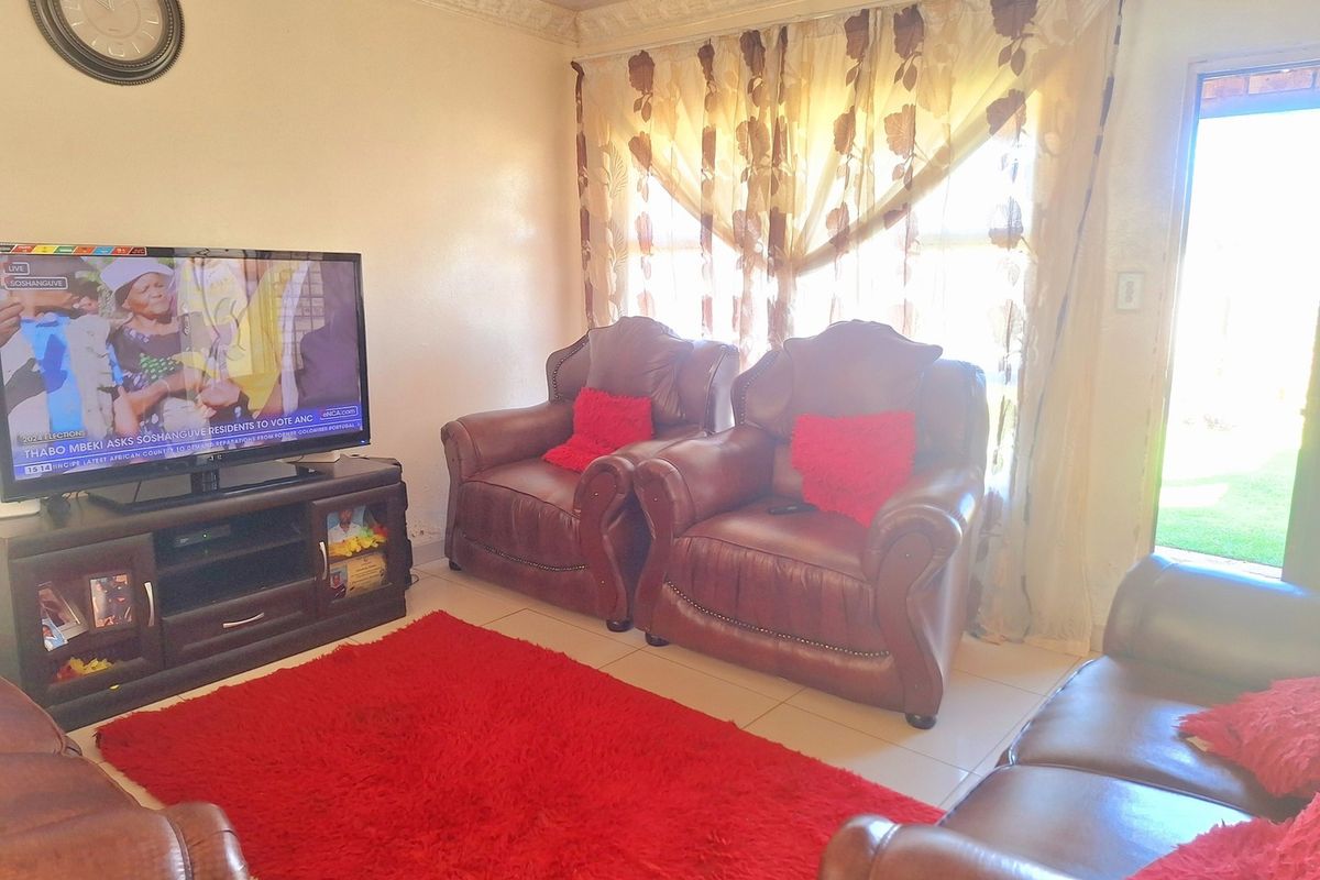 Live Love Promosa... - Photo 4