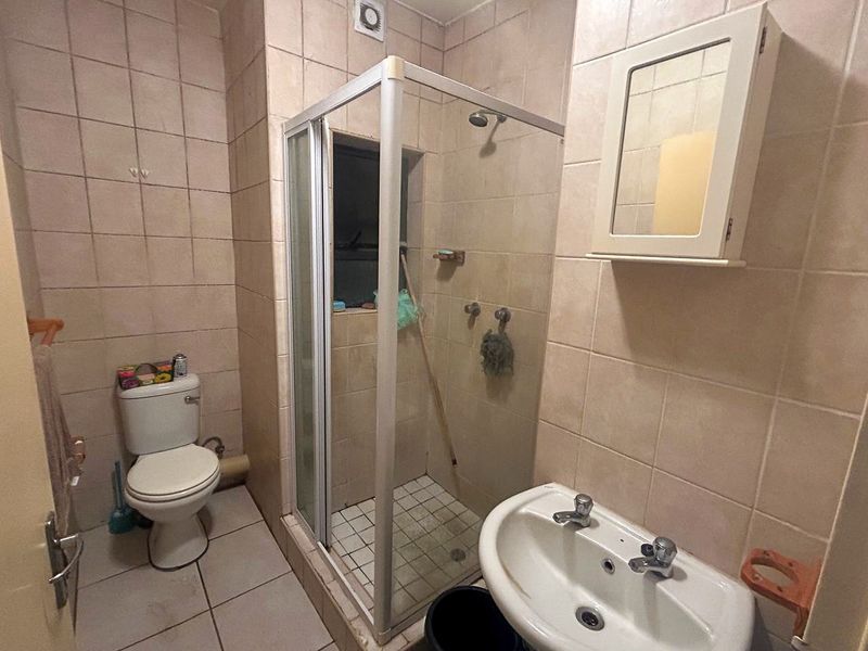 Apartment in Silverwood - Photo 5