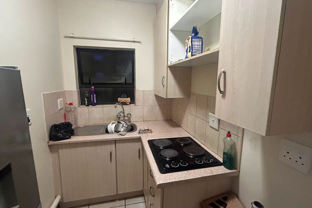 Apartment in Silverwood - Photo 3