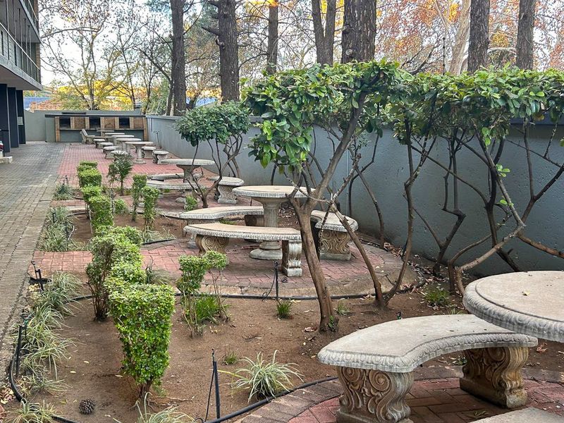 Apartment in Silverwood - Photo 7