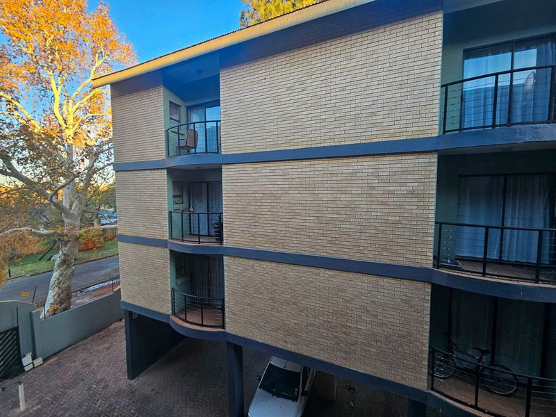 Apartment in Silverwood - Photo 6