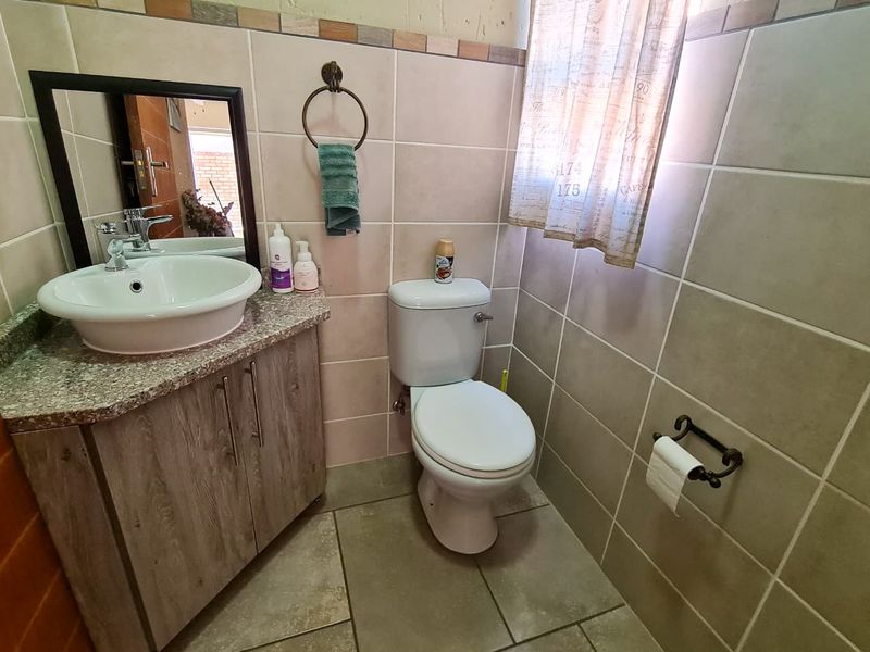 Be the first to move into a new duplex townhouse - Photo 6