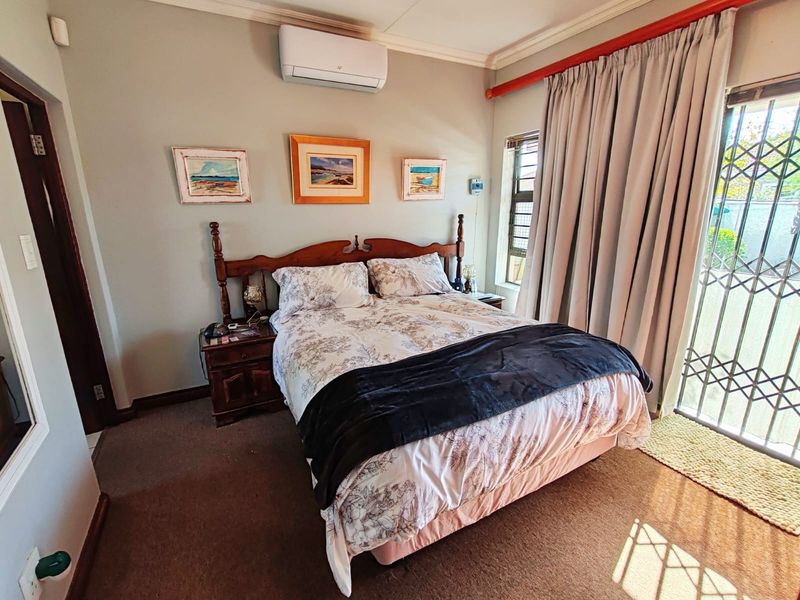 Neat as a Pin! - Photo 9