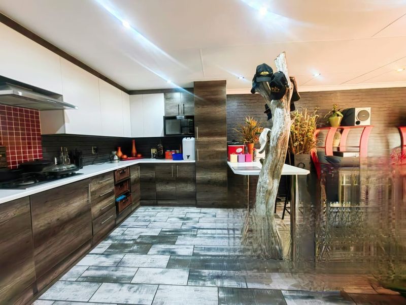 Home with a Flatlet in Miederpark! - Photo 4