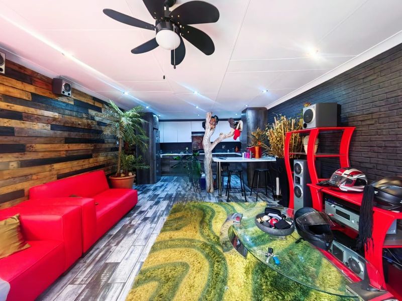 Home with a Flatlet in Miederpark! - Photo 2