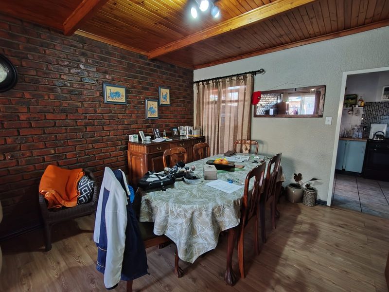 Spacious Townhouse in Kannoniers Park! - Photo 4