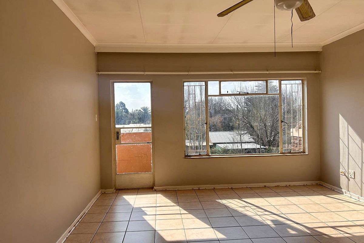 Apartment in Baillie Park - Photo 4