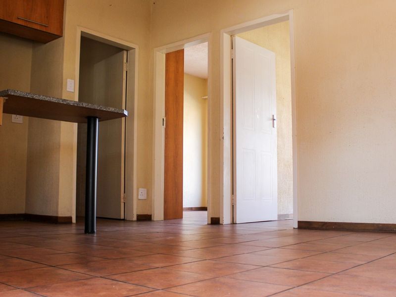 Spacious and private apartment - Photo 3