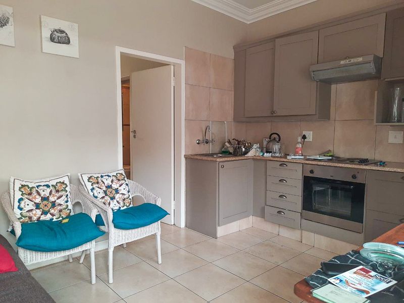 Convenience and comfort at your fingertips - Photo 5